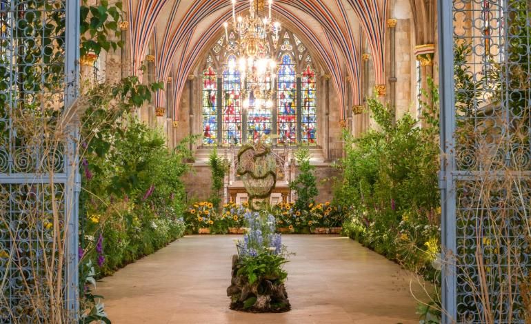 The Lady Chapel portraying Genesis 1:12 ‘The earth brought forth vegetation’ and the snake and the apple.